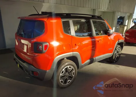2016 Jeep Renegade Trailhawk z USA, uszkodzony, nr VIN ZACCJBCT2GPD31016